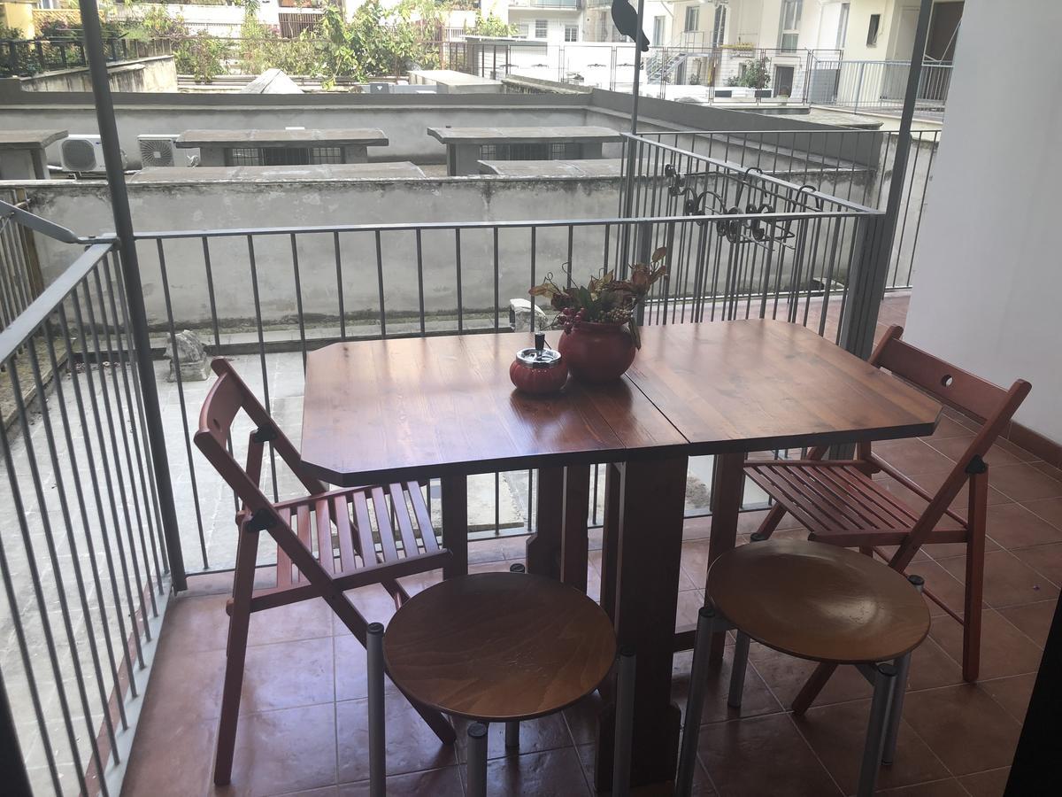Apartment De Rossi Bari Exterior photo